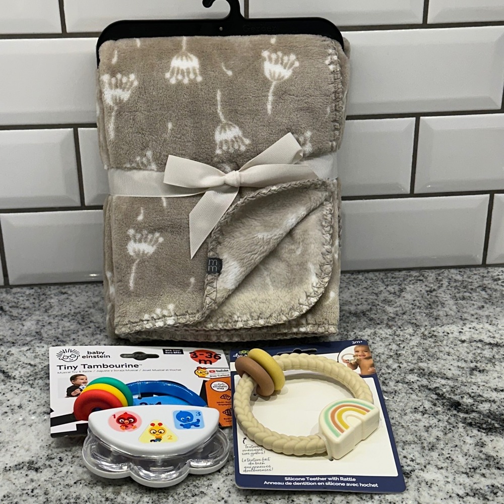 New Gerber Baby Bundle Blanket Toy Rattle Tan Floral Silicone Musical Boho Gift